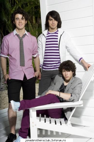 news - Nick Jonas, probleme cu insulina in timpul unui - News about jonas brothers